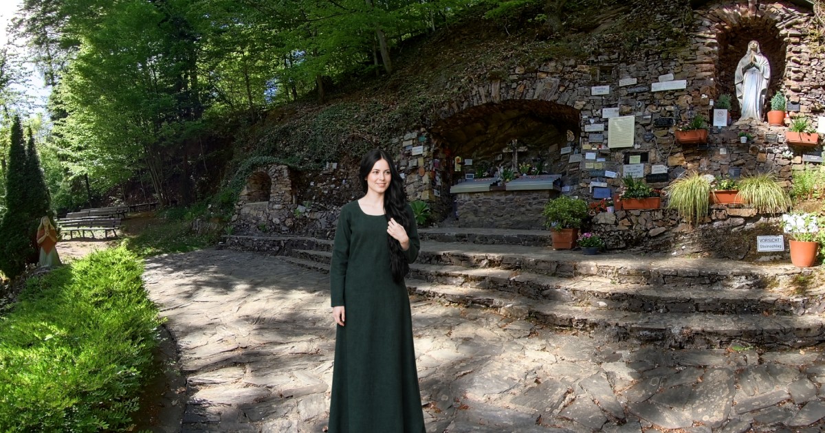 Mariengrotte Horbach als interaktive 360 Grad Erlebniswelt mit virtueller Kerze
